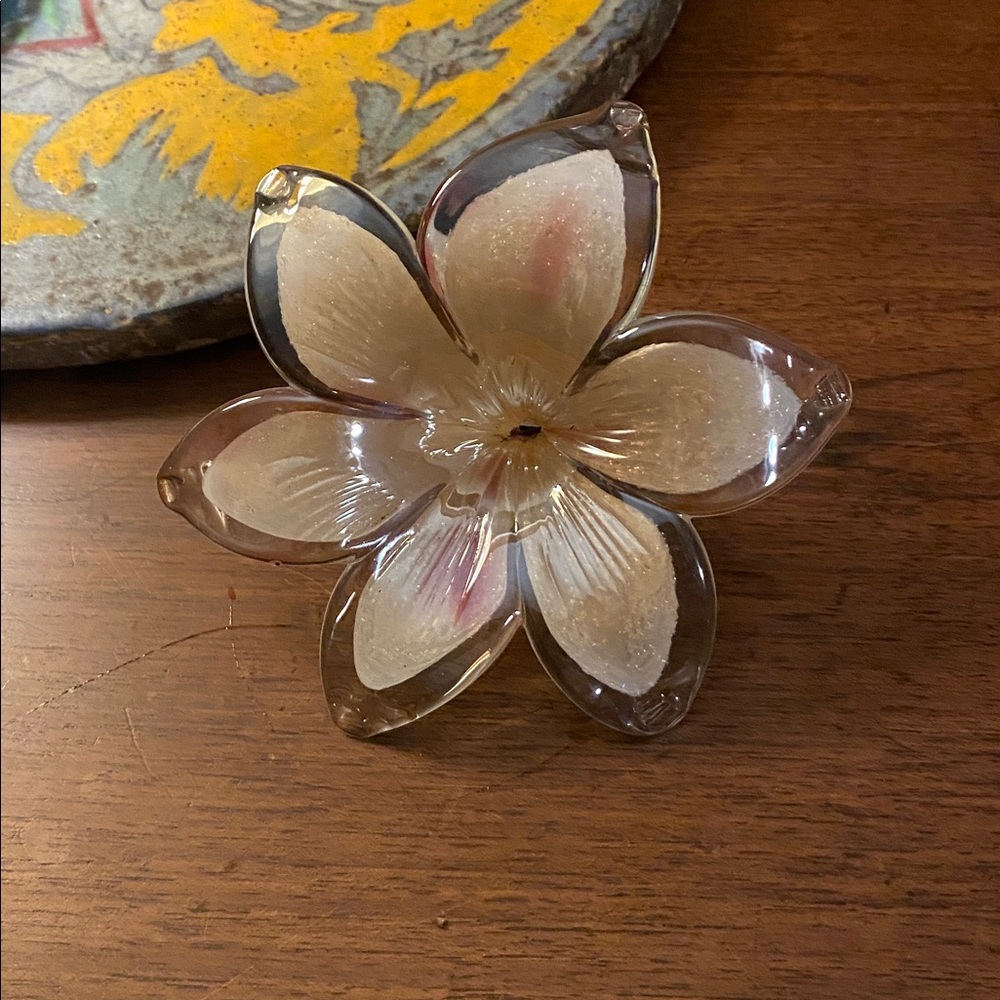 Vintage Murano Glass Lilly Flower